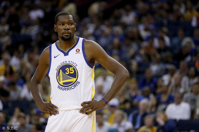 亚历山大39分雷霆大胜尼克斯 鹈鹕力克76人